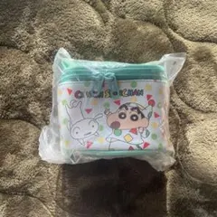 しんちゃん カラフルポーチ　ポーチ