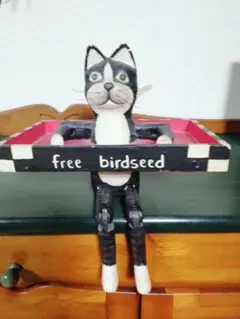 猫の木製置物 小物入れ