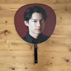 ℳ*様 松村北斗MILESixTONESジャンボうちわ即購入可 SixTONES 松村北斗 ジャンボうちわ MILESixTONES - メルカリ