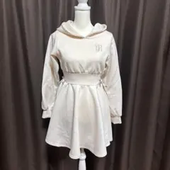 evelyn パーカーワンピース