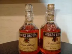 ROBERT BROWN ウイスキー 750ml 陶器ボトル - メルカリ