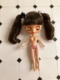 プチブライス　ダーリングディーバ　本体　黒髪　パンク