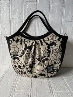 花柄ブラック＆ナチュラルグラニーバッグ　ハンドメイド