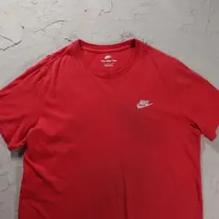 NIKE Tシャツ 刺繍　ワンポイント　レッド