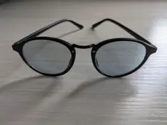 ブラックオーバルサングラス