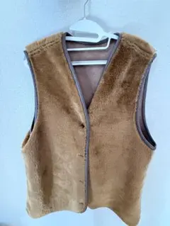 ブラウンファーベスト ノーカラー