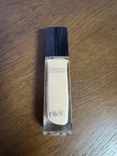 DIOR ディオールスキンフォーエバー　スキンコレクト　コンシーラー 1CR