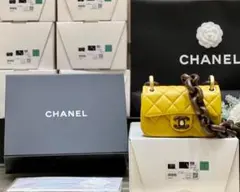 CHANEL イエロー ショルダーバッグ