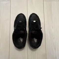 NIKE AIR MAX 90 トリプルブラック スニーカーのサムネイル