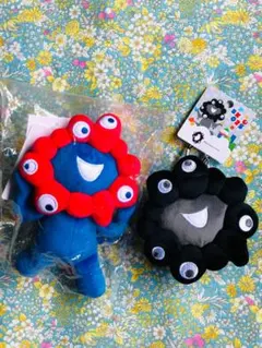 ミャクミャクカフェプレゼント付♡マスコットキーチェーン♡黒顔ぬいぐるみカラビナ♡