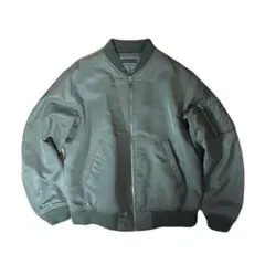 UNIQLO MA1 フライトジャケット オリーブグリーン