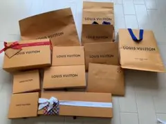 ルイヴィトン 空箱 紙袋　シャネルのおまけ付き