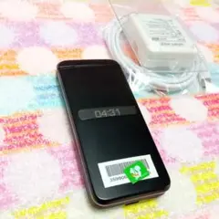 KYF39 GRATINA black 充電器セット 安心のメルカリ便 匿名配送