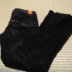 Levi's こげ茶 コーデュロイパンツ