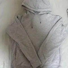 グレー フード付きパーカー