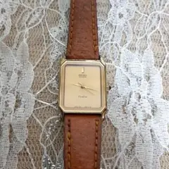 ✨新品電池稼働美品✨SEIKO エクセリーヌスクエア腕時計1221-5770