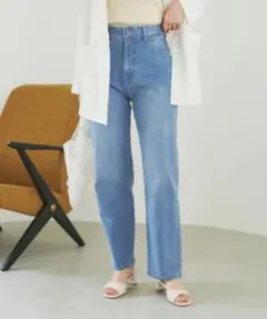 ROPÉ PICNIC ウエストシェイプデニムストレートパンツ　40のサムネイル