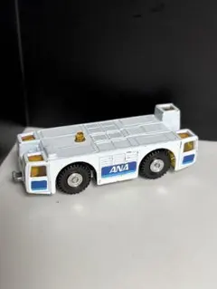 Item thumbnail for item 066e8cd0-50ff-4f5c-83a0-03b467934230