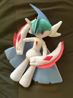 メガ進化　エルレイド　ぬいぐるみ