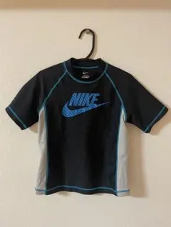 Nike ラッシュガード XS (130㎝)
