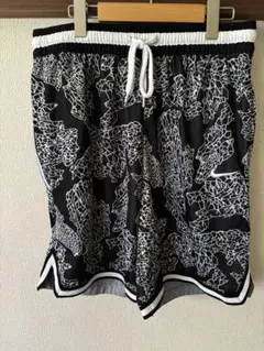 ナイキ　バスパン　XLサイズ　ブラック/ホワイト