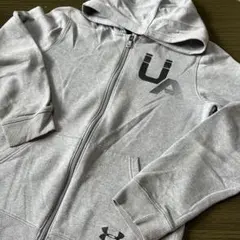Under Armour グレー フルジップパーカー YXL