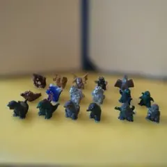 ゴジラ ミニフィギュア 大量セットのサムネイル