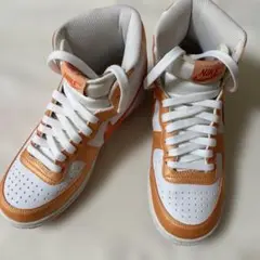 NIKE ハイカットスニーカー☆