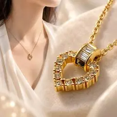 Dior ハート ラインストーン ネックレス ゴールド 912