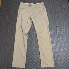 Dickiesベージュ スリムフィット チノパン