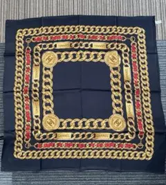 CHANEL シルクスカーフ チェーンデザイン