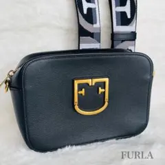美品 FURLA フルラ BRAVA ミニクロスボディ ブラック 2026年最新】フルラBRAVAの人気アイテム - メルカリ