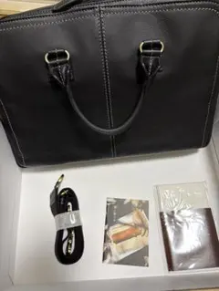 土屋鞄のビジネスバッグのサムネイル