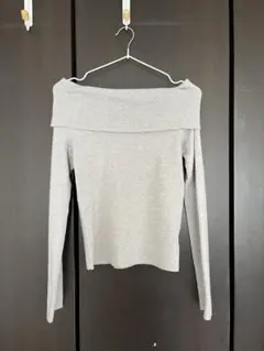 オフショルダー長袖トップス グレー