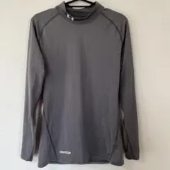 Under Armour heatgear グレー 長袖 アンダーシャツ