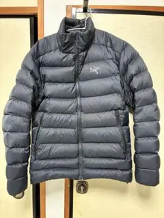 アークテリクス セリウムフーディ セリウムltネイビーメンズSスタッフ 