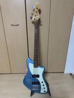 Fender Meteora Bass Opal Spark メテオラのサムネイル