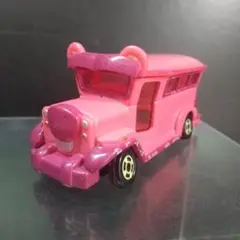 トミカ　D-23 ディズニー　ジャンボリークルーザー　ロッツォ　ハグベア　ピンク 絶版ディズニートミカ ロッツォ・ハグベア ジャンボリクルーザー