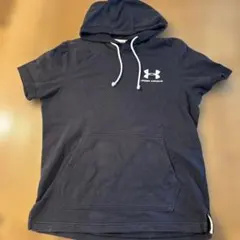 アンダーアーマー　半袖パーカー
