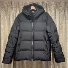 UNIQLO シームレスダウンパーカー