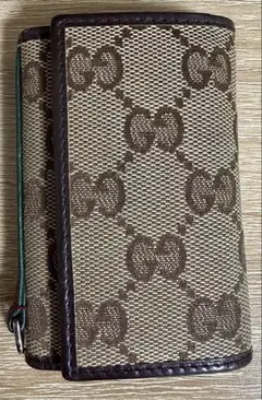 Gucci GGパターン キーケース ベージュ/ブラウン