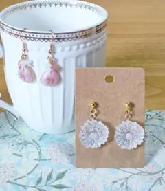 レジンピアス2点セット　ハンドメイド　ピアス　アクセサリー　レジン　フラワー
