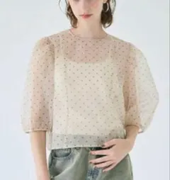 新品未使用 coca シアー ドット バックオープン リボン 半袖ブラウス