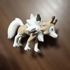 モンコレ　ルガルガン　まひるのすがた　フィギュア　ポケモン