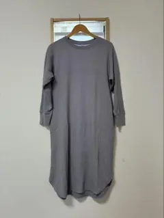 ワッフルクルーネックワンピース　長袖　パープル　UNIQLO ユニクロ　Lサイズ