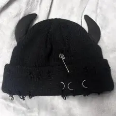 SHEIN ニット帽 ツノ ブラックのサムネイル