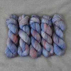 手染め毛糸〈オーロラ〉100g 400m fingering 中細