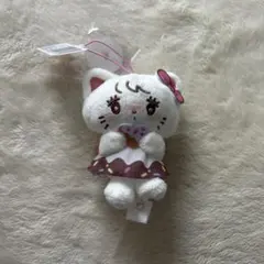 猫のぬいぐるみ（ドレス・リボン付き）