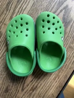Crocs クロックス サンダル グリーン　ベビー