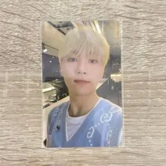 Item thumbnail for item 2df38768-cbd3-4763-9664-2c7ab2c2028a